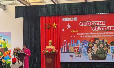Cuộc thi vẽ tranh cổ động này hướng tới Lễ Kỷ niệm 50 năm Ngày giải phóng miền Nam