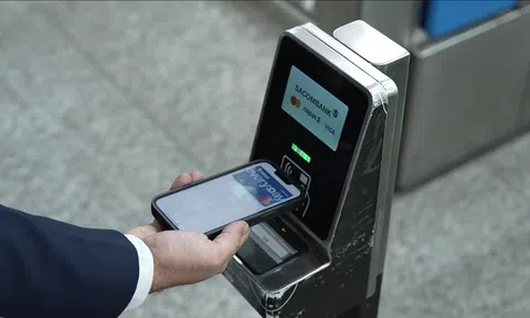 APPLE PAY EXPRESS MODE chính thức triển khai trên tuyến đường sắt đô thị số 1 TP HCM (Bến Thành - Suối Tiên)