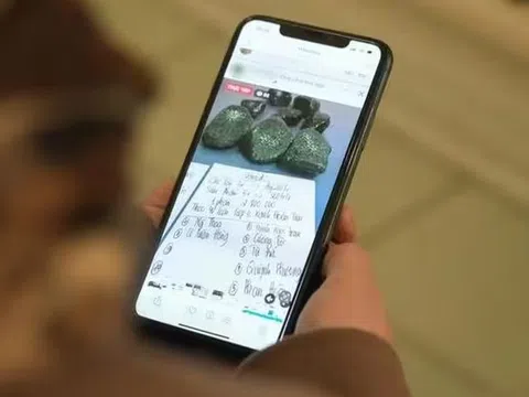 Ham giàu xổi, nhiều người bị bị mất tiền oan khi tham gia 'đổ thạch' trên livestream