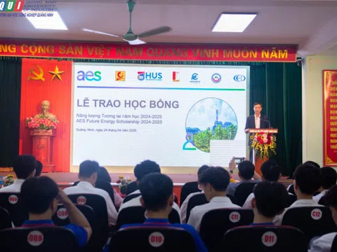 Trao học bổng Năng lượng Tương lai AES năm học 2024–2025 cho 6 trường đại học