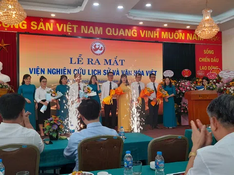 Lễ ra mắt Viện Nghiên cứu Lịch sử và Văn hóa Việt