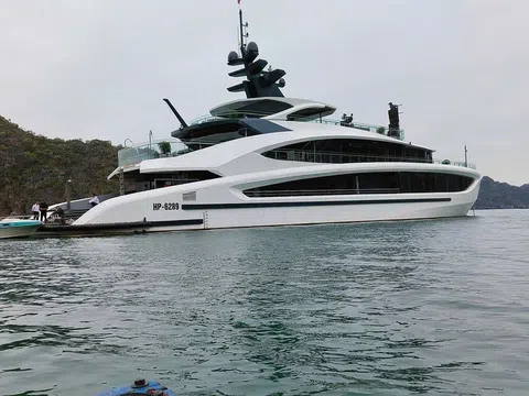 Khát vọng hồi sinh đội tàu du lịch vịnh Hạ Long sau bão Yagi: Cần lối thoát từ chính sách