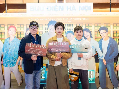 Khán giả thủ đô đổ dồn về sự kiện ra mắt ‘Thế hệ kỳ tích’