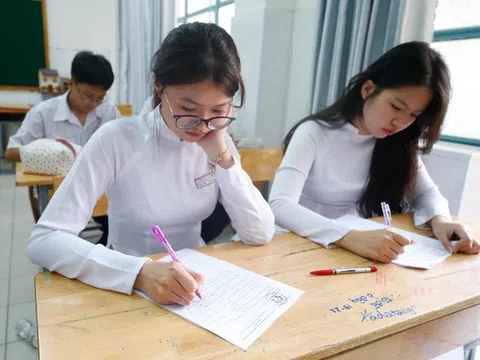 LỊCH THI TỐT NGHIỆP THPT 2024; Lưu ý NHỮNG VẬT DỤNG KHÔNG ĐƯỢC MANG VÀO PHÒNG THI