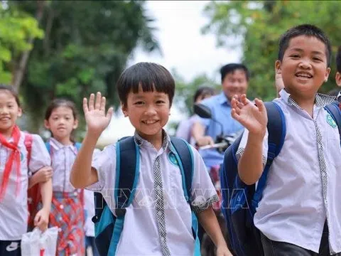 Miễn học phí cho học sinh từ mầm non đến hết THPT công lập từ năm học 2025 - 2026