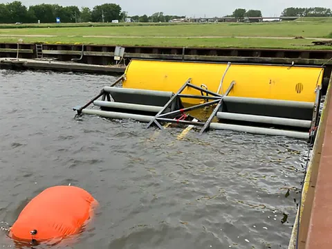 Turbine nổi biến sóng thành điện