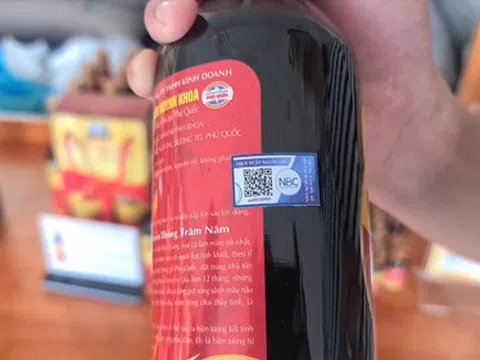 Tem truy xuất nguồn gốc: Cơ hội để nước mắm Phú Quốc vươn xa