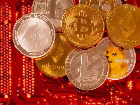 Thị trường tài sản rủi ro chao đảo, Bitcoin xuống đáy thấp nhất trong 3 tháng